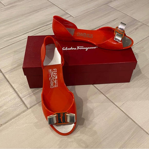 Salvatore Ferragamo jelly flats size 8 - Picture 3 of 5